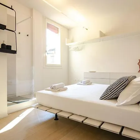Asinelli Luxury Διαμέρισμα Μπολόνια